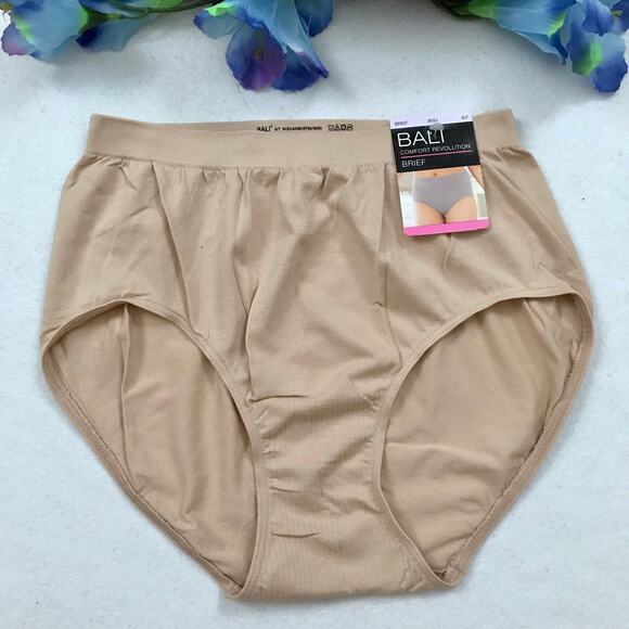 Bali NWT Comfort Revolution Seamless Brief Panties Women 6/7 - Picture 2 of 11